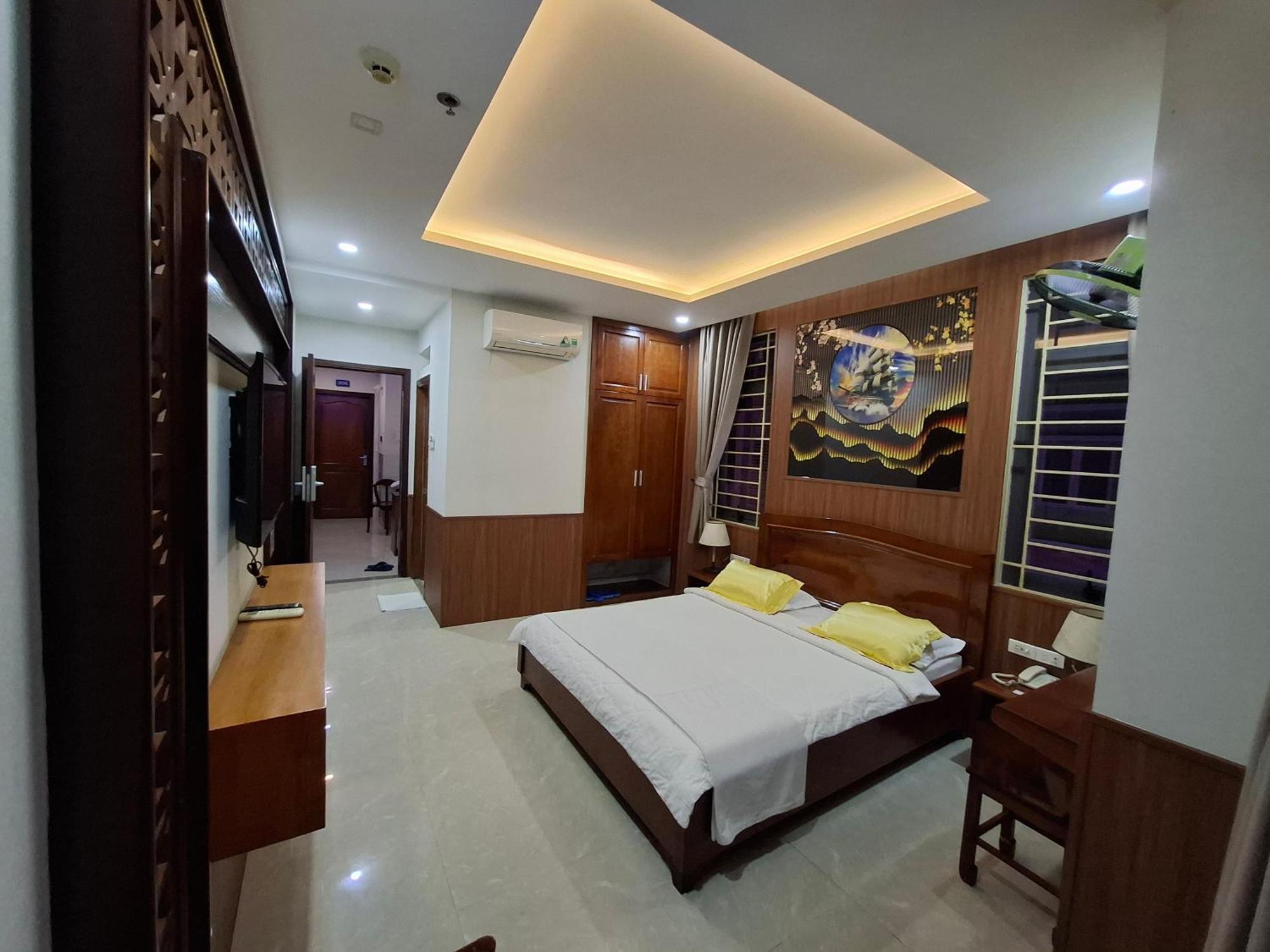 Hotel Phu Si โฮจิมินห์ซิตี้ ภายนอก รูปภาพ